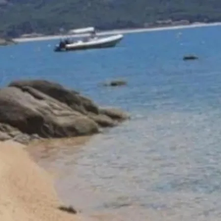 F2 Pieds Dans L'eau Lägenhet Casaglione