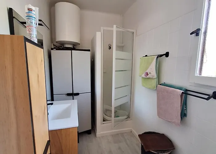 F2 Pieds Dans L'eau * Casaglione